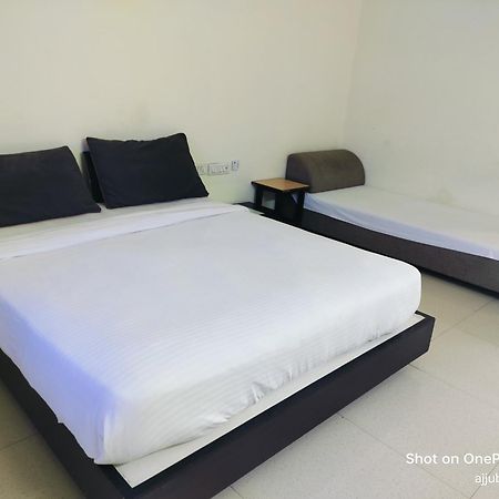 Hotel Sun N Step Club Ahmedabad Exterior photo